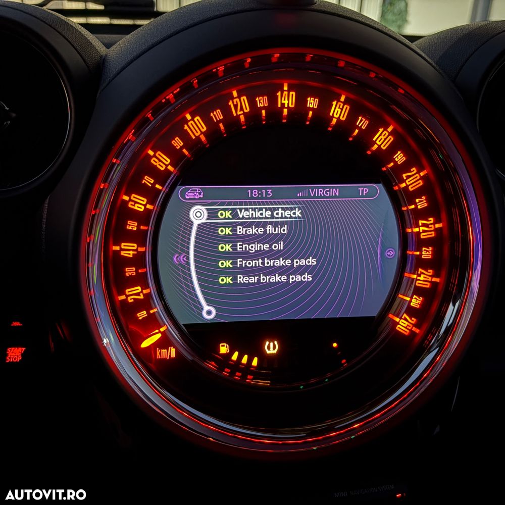 Mini Countryman Cooper D ALL4 AT - 11