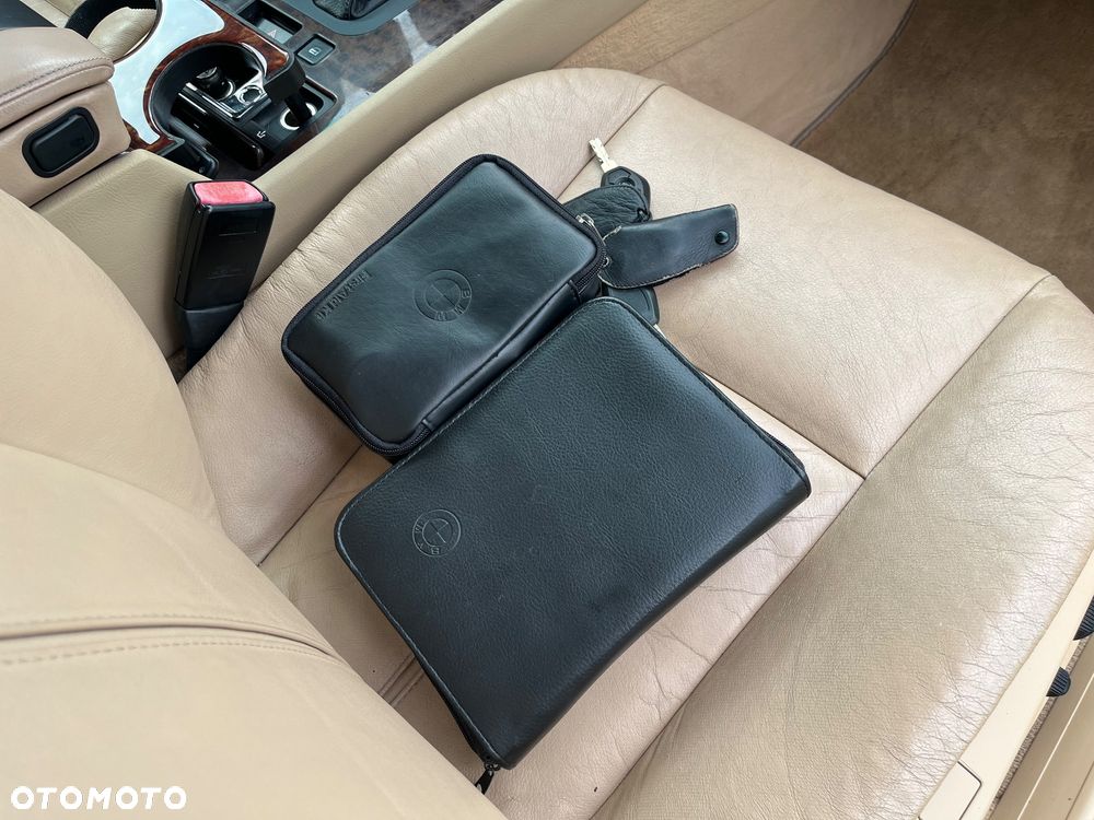 BMW Seria 7 740i - 14