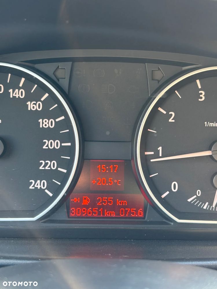 BMW Seria 1 116i - 21