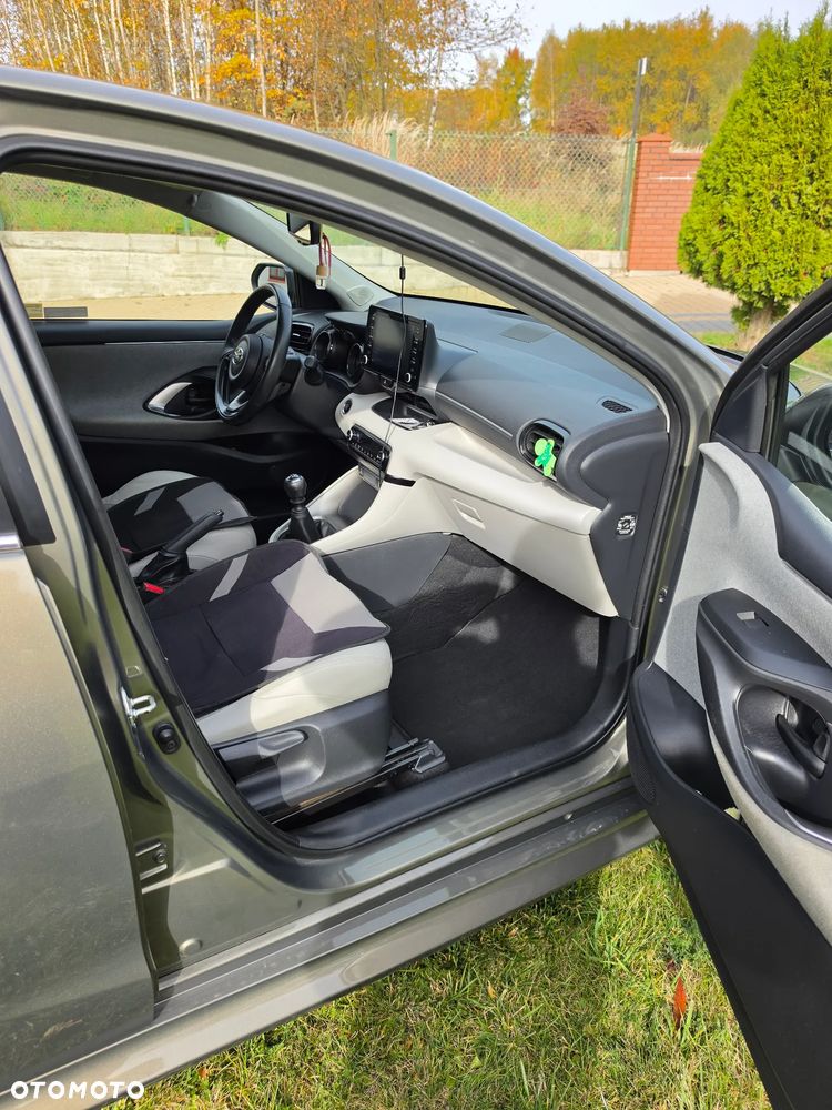 Toyota Yaris - 8