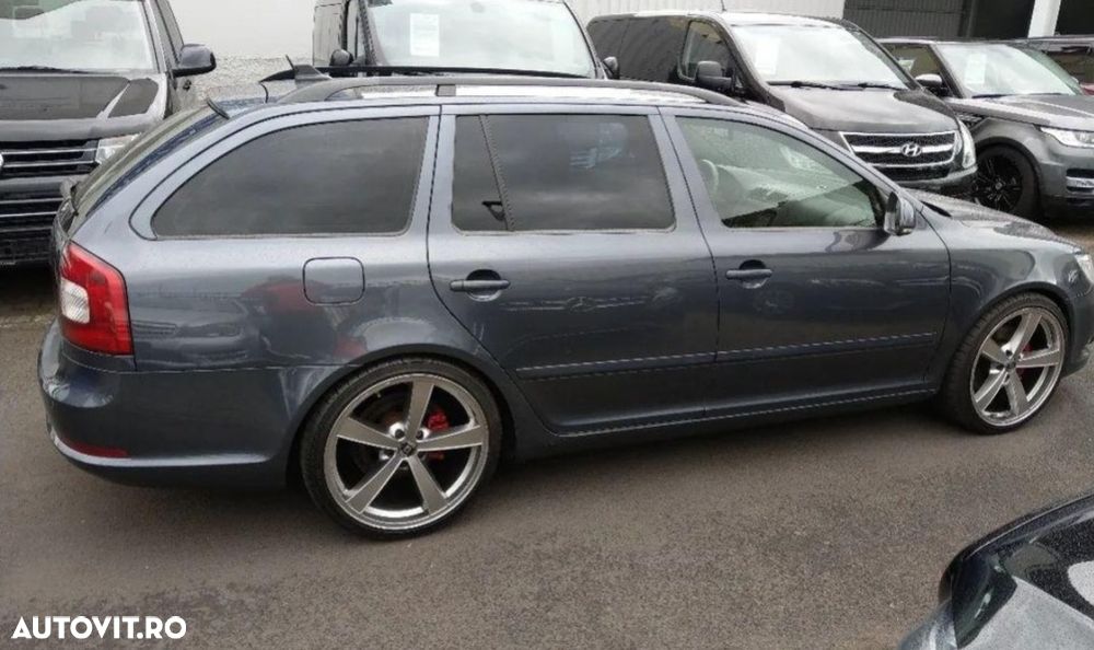 Skoda Octavia 2.0 TFSI RS - 5
