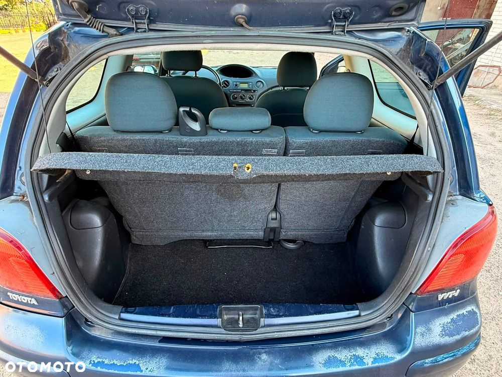 Toyota Yaris 1.0 Base - 10