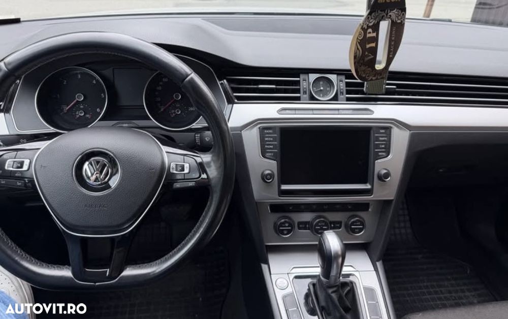 VOLKSWAGEN Passat 2015 — imagine 3