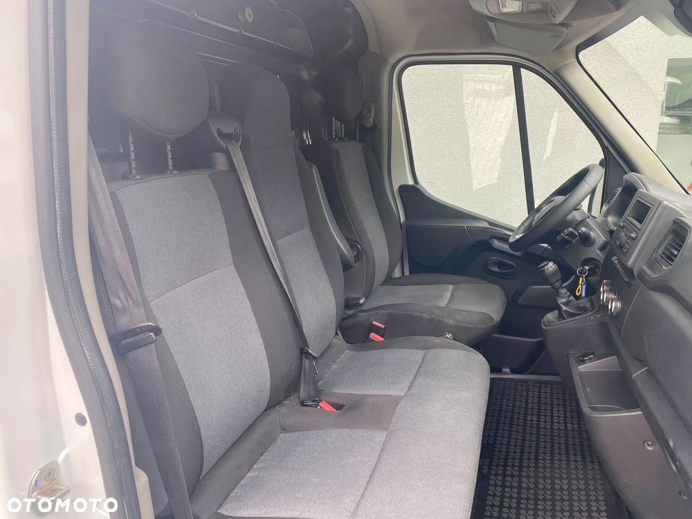Renault MASTER L2H2 - 28