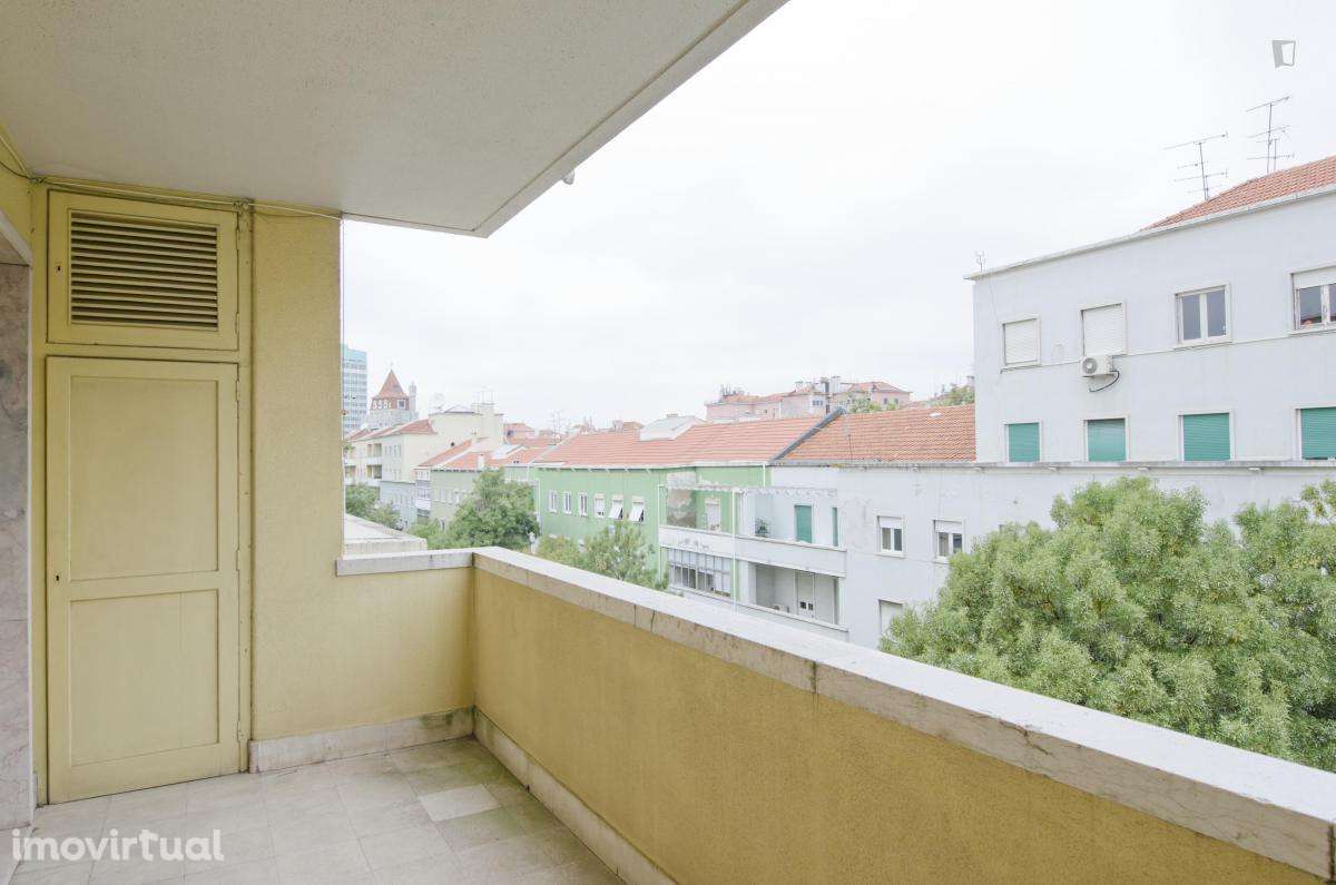 Quarto - localizado em Alameda Lisbon - Grande imagem: 4/19