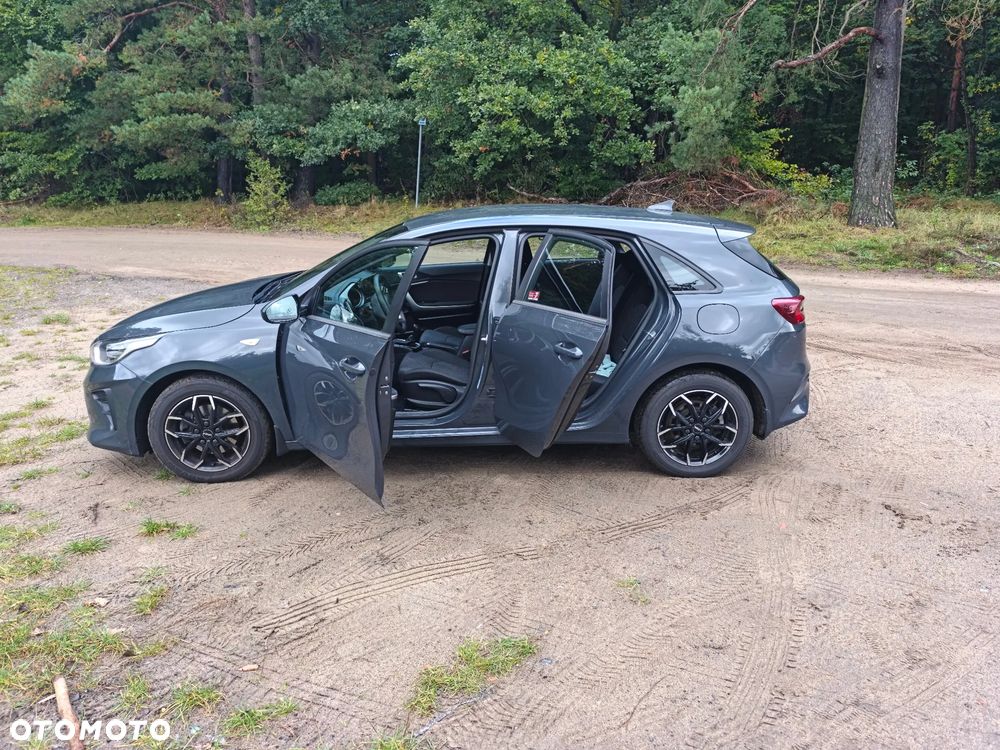 Kia Ceed - 7