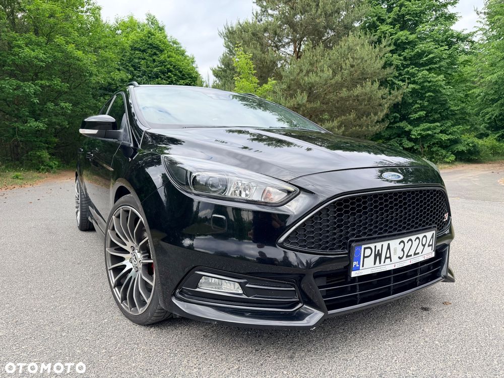 Ford Focus 2.0 EcoBoost ST-2 - 4