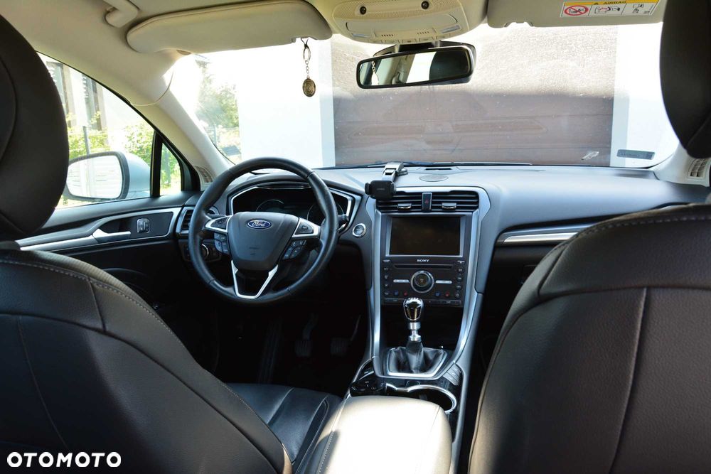 Ford Mondeo - 4