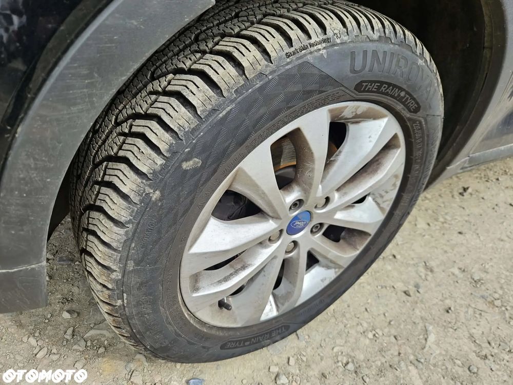 Ford Kuga 2.0 TDCi 4x4 Titanium - 21