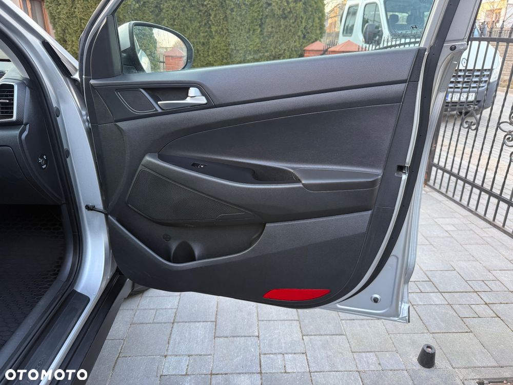 Hyundai Tucson 1.6 GDi 2WD Trend - 32