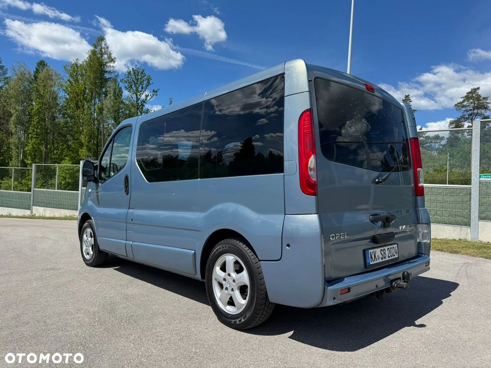 Opel Vivaro - 7