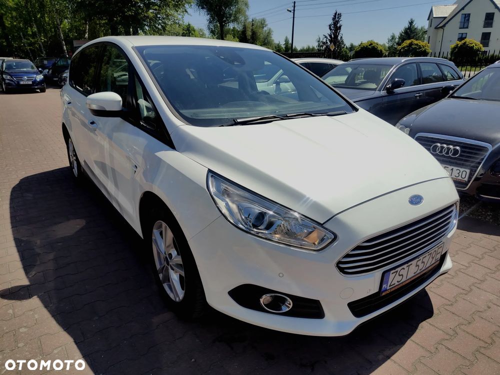 Ford S-Max 1.5 EcoBoost Titanium - 4