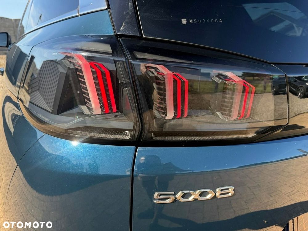 Peugeot 5008 - 14