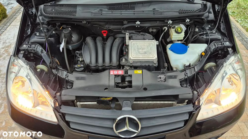 Mercedes-Benz Klasa A 160 Autotronic - 22