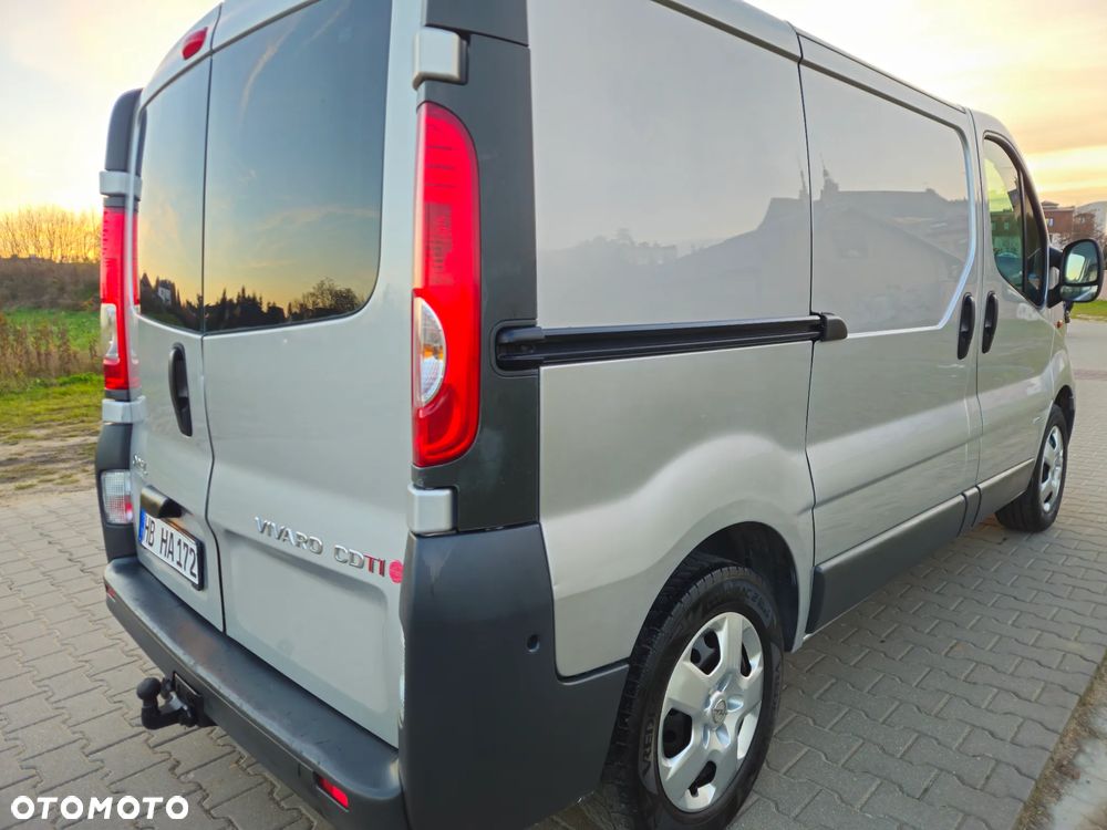 Opel VIVARO 2.0 cdti KLIMATYZACJA - 21