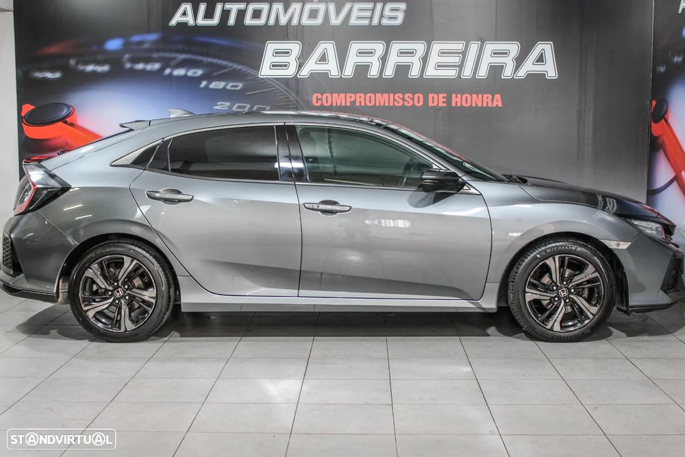 Honda Civic 1.0 i-VTEC Executive Premium - 9