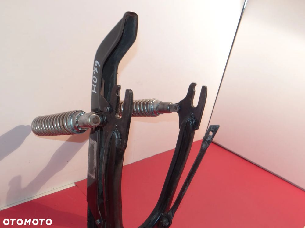 Honda CB750  FOUR WAHACZ  OSŁONA ŁAŃCUCHA AMORTYZATORY H079 - 14