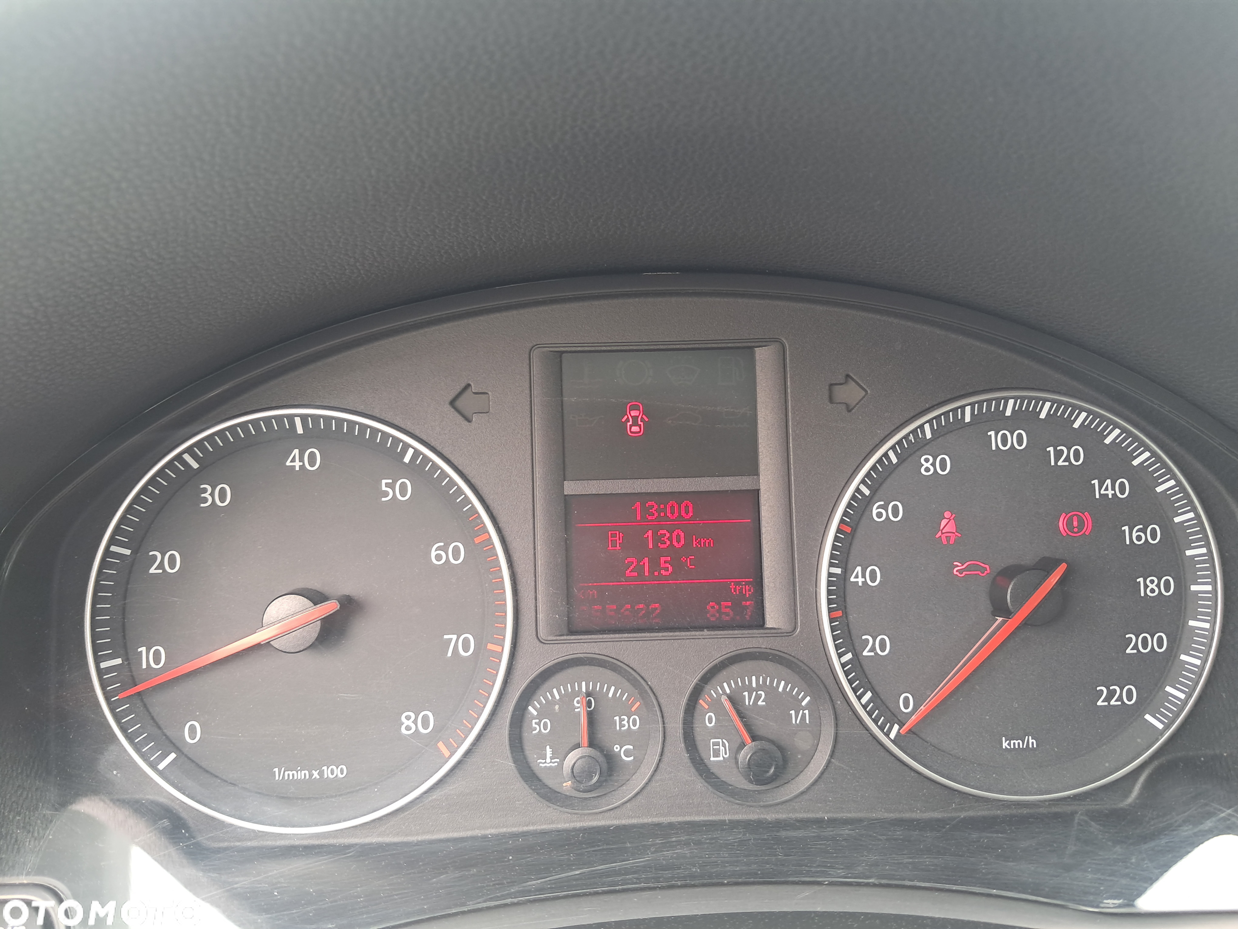 Volkswagen Golf V 1.4 Comfortline - 12