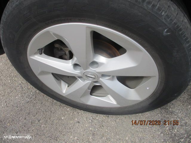 Toyota Auris Touring Sports 1.6 D-4D Edition-S - 12