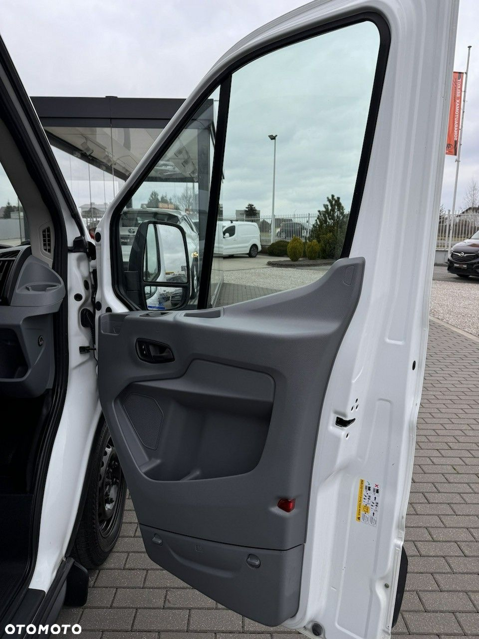 Ford Transit - 22