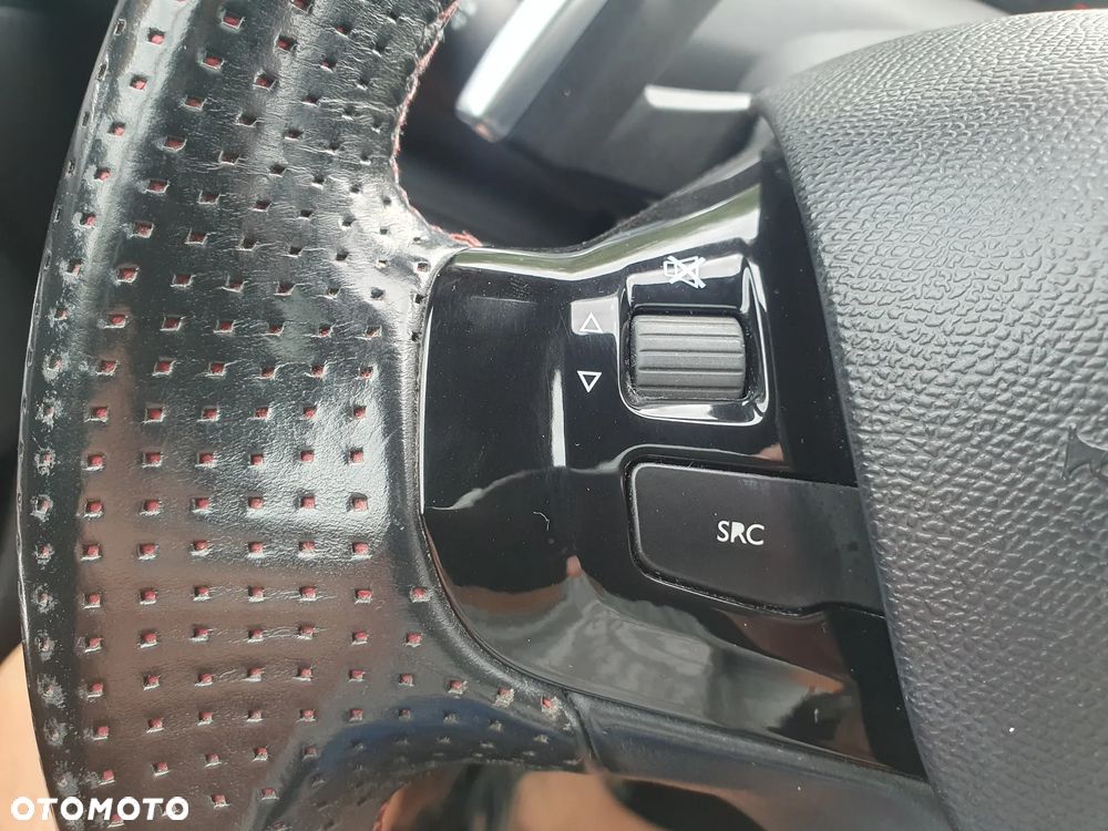 Peugeot 308 BlueHDi 150 EAT6 Stop & Start GT-Line Edition - 20