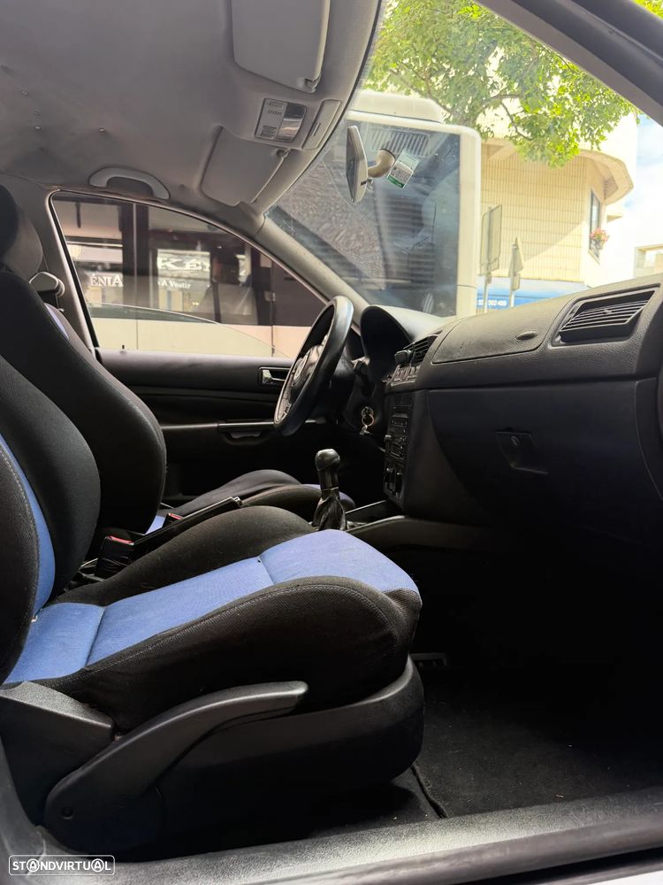 VW Golf 1.6i 25 Anos - 7
