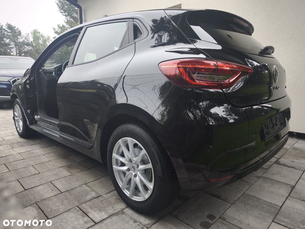 Renault Clio 1.6 E-TECH Equilibre - 24