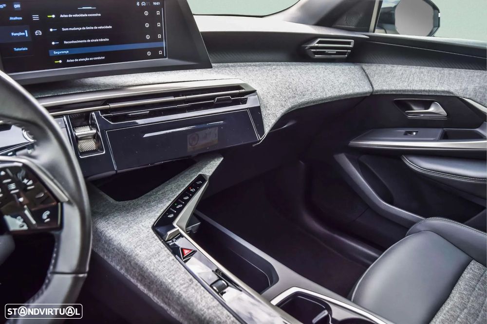 Peugeot 3008 1.2 Hybrid Allure e-DCS6 - 34