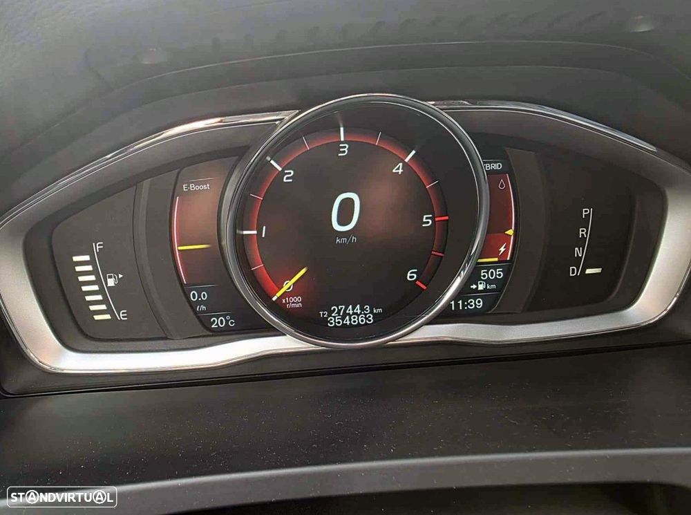 Volvo V60 D6 Twin Engine Geartronic RDesign - 13
