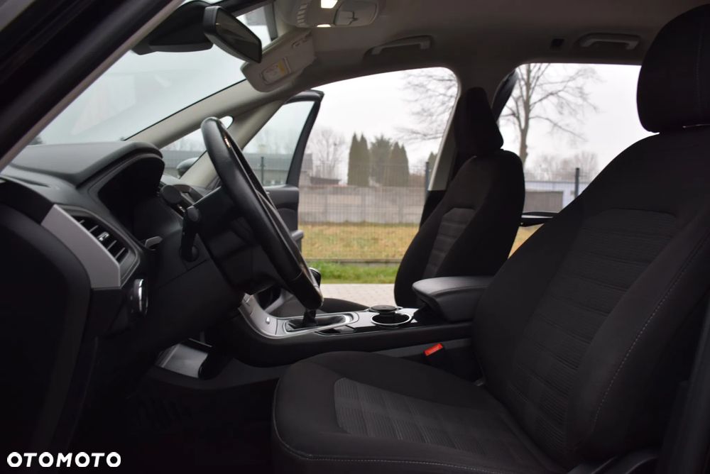 Ford Galaxy 2.0 TDCi Titanium - 35