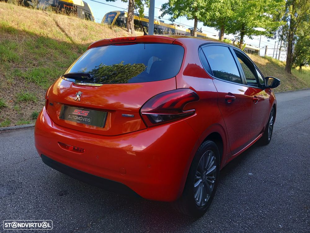 Peugeot 208 PureTech 82 Start & Stop Style - 2