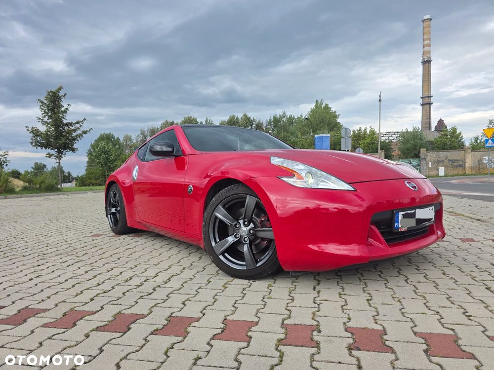 Nissan 370 Z - 1