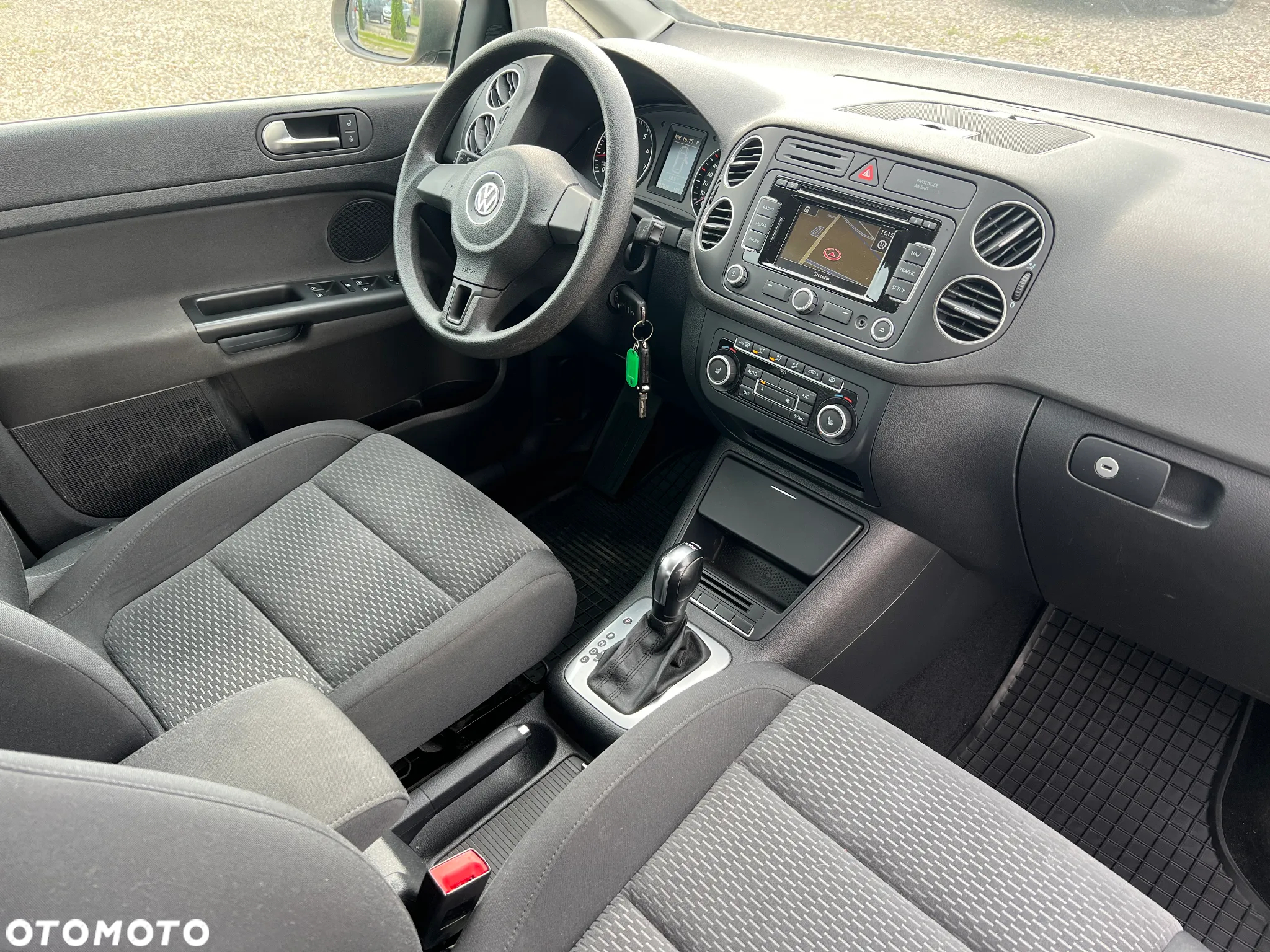Volkswagen Golf Variant 1.4 TSI DSG Comfortline - 25