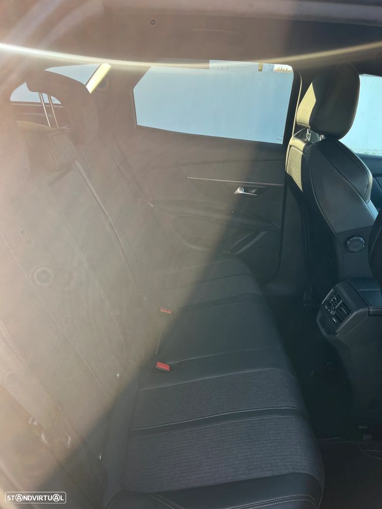 Peugeot 3008 1.5 BlueHDi GT Line J19 EAT8 - 9