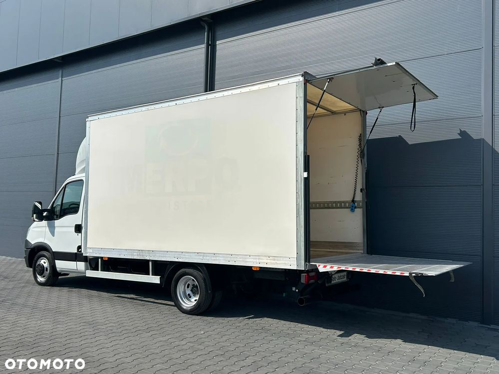 Iveco Daily 40C15 35C15 3.0 HPI Kontener 8 palet + winda 750kg **Sprowadzony**2014R** - 6