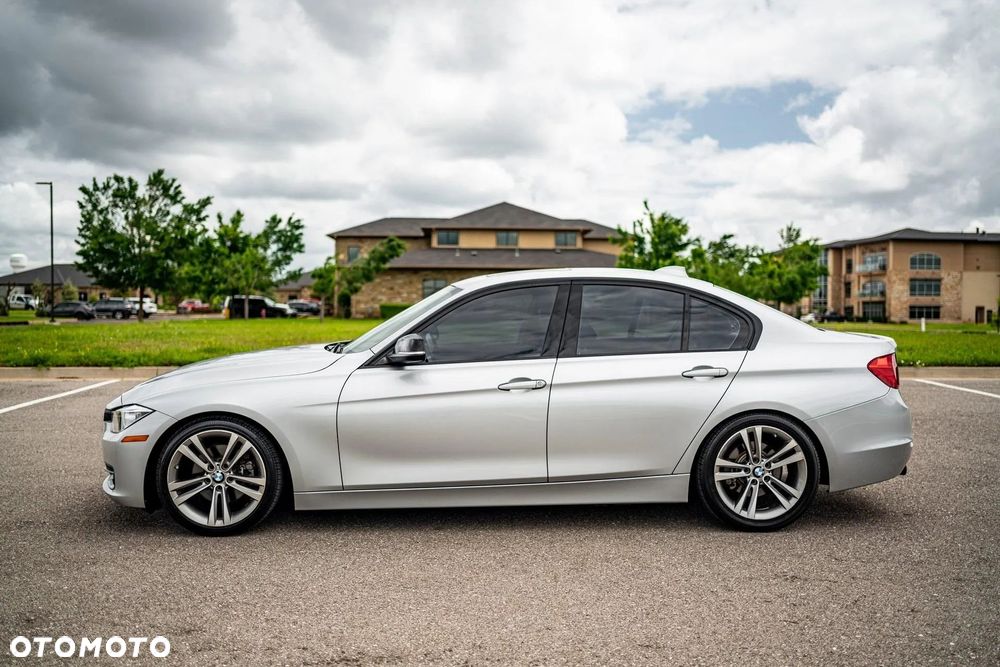 BMW Seria 3 330i Sport Line Shadow - 5