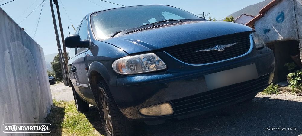 Chrysler Voyager 2.5 CRD LX - 5