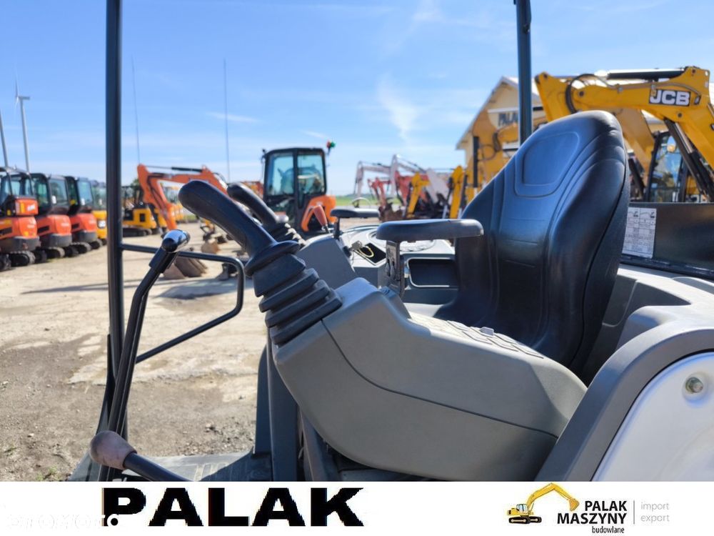 Bobcat Mini koparka Bobcat E 17  , 2018 rok   OTWARTA - 12