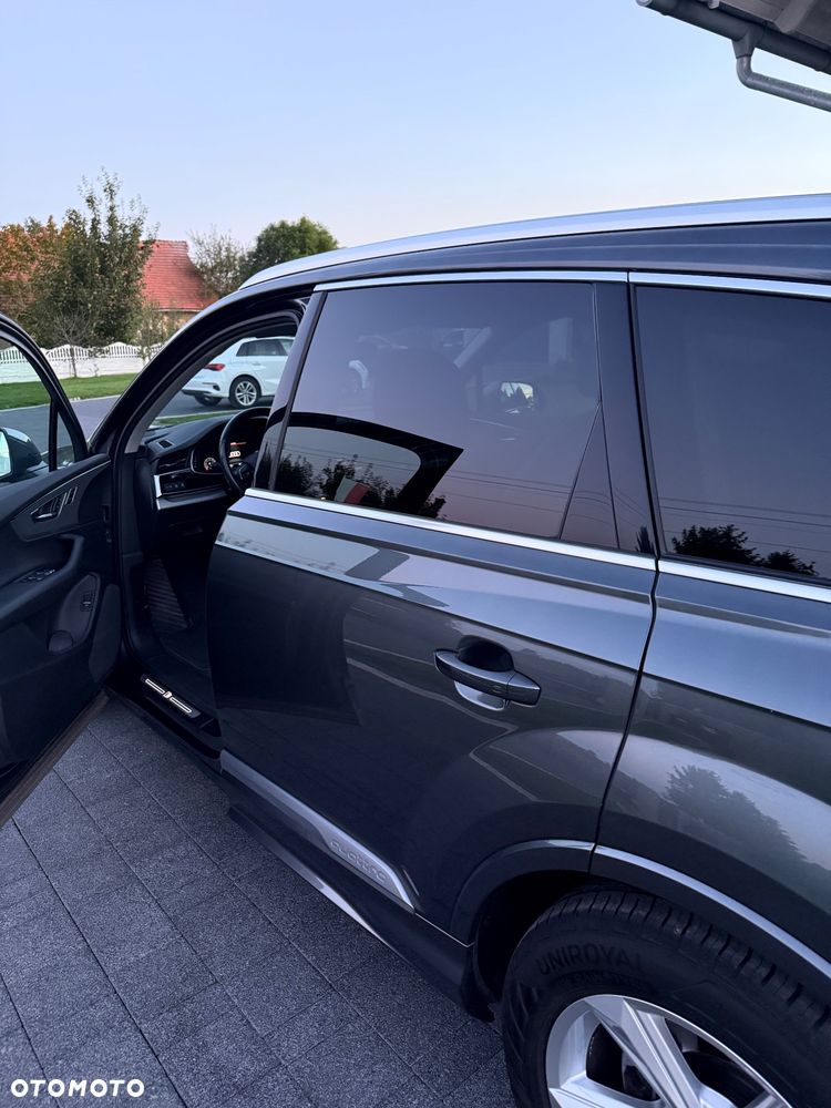 Audi Q7 - 4