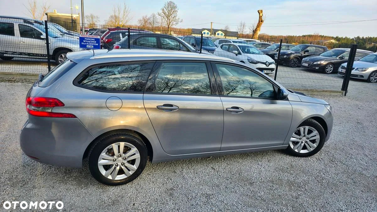 Peugeot 308 - 16