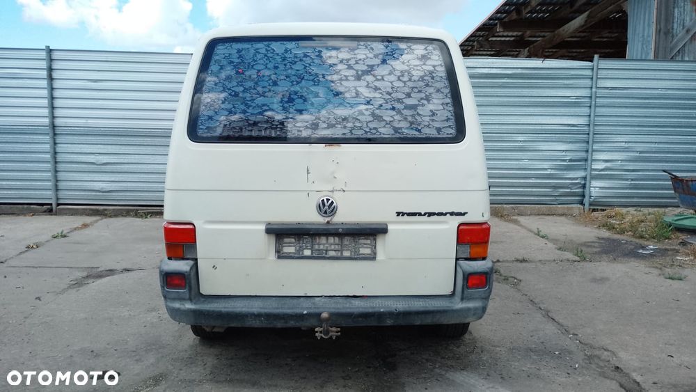 Tylko Części VW Transporter T4 1.9 TD ABL 68KM 50kW lakier R902 - 2