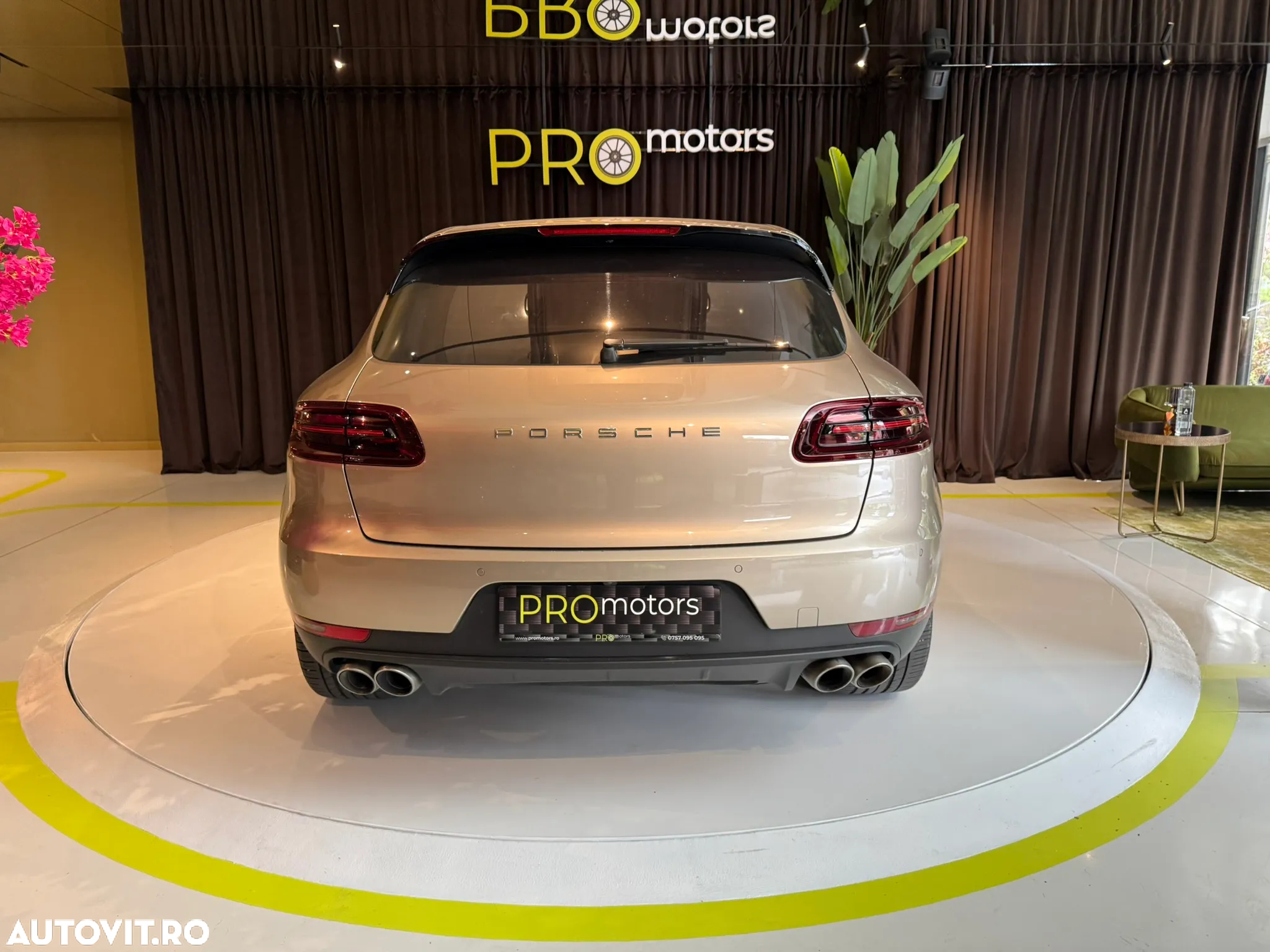 Porsche Macan 3.0 PDK S - 4