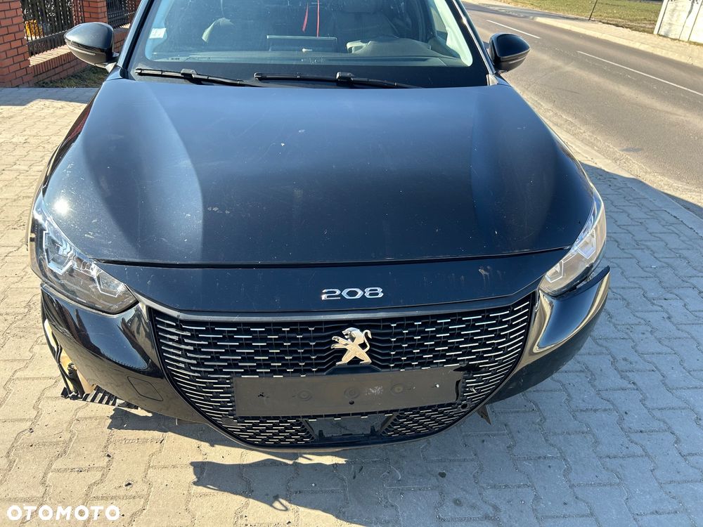 Peugeot 208 - 21