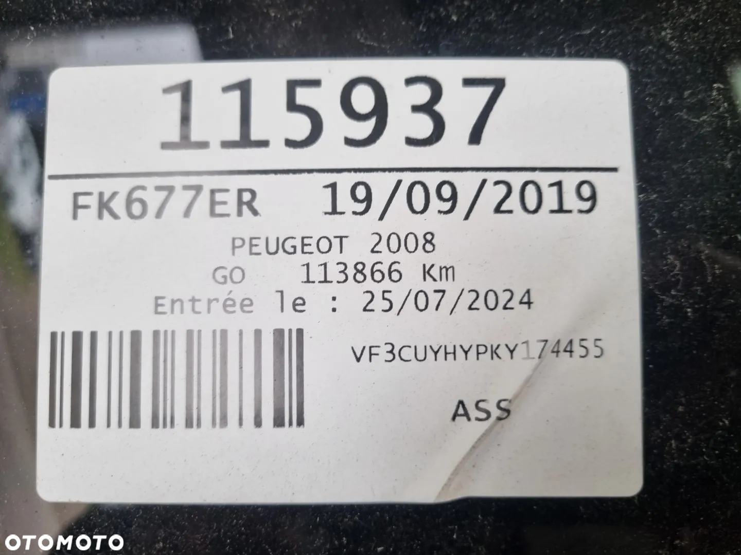 Peugeot 2008 BlueHDi 100 STOP & START Allure - 28