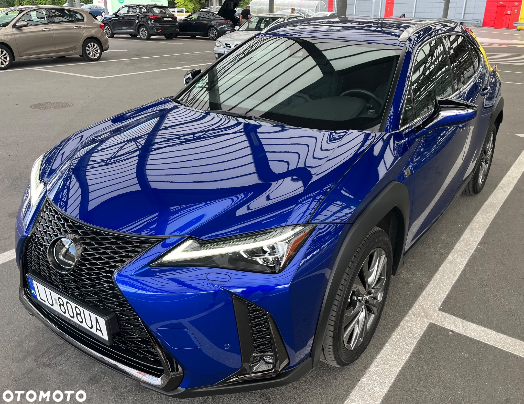 Lexus UX 250h (E-FOUR) F SPORT - 17