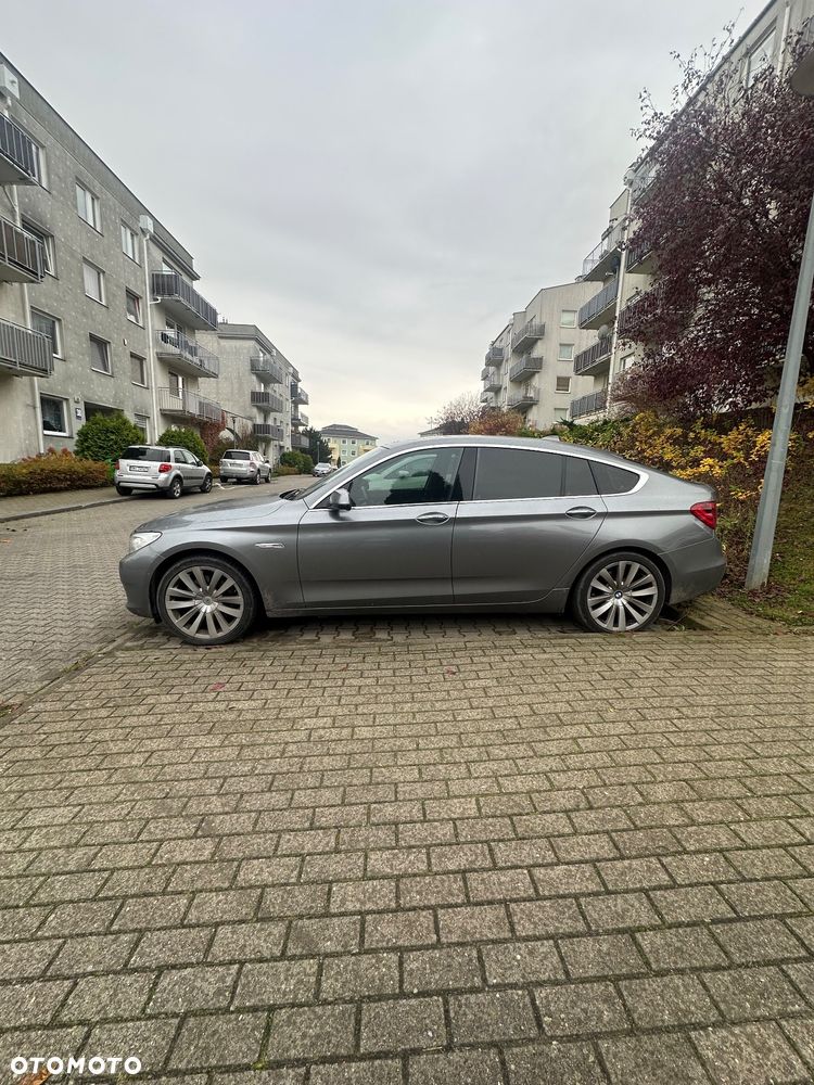 BMW 5GT 535d xDrive Tursimo Modern Line - 1