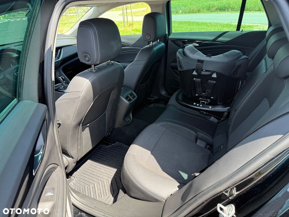 Opel Insignia 1.6 CDTI Sports Tourer - 14