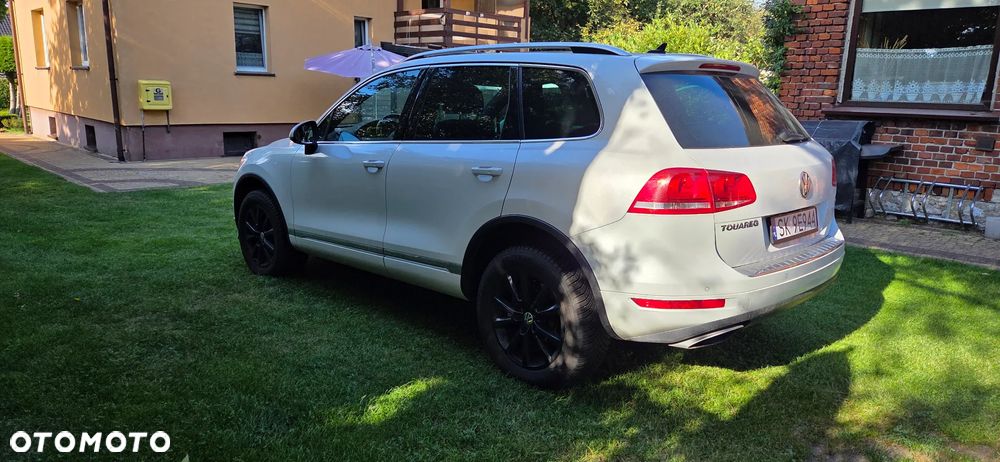 Volkswagen Touareg 4.2 V8 TDI DPF Automatik Exclusive - 2