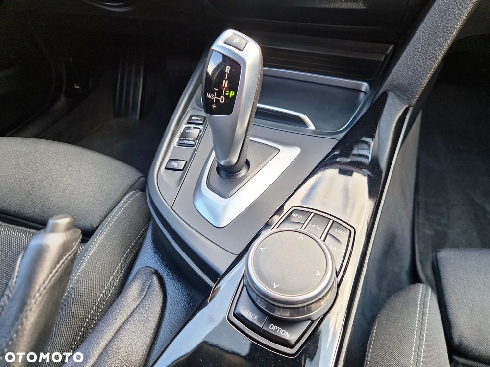 BMW Seria 3 320d xDrive Sport Line - 20