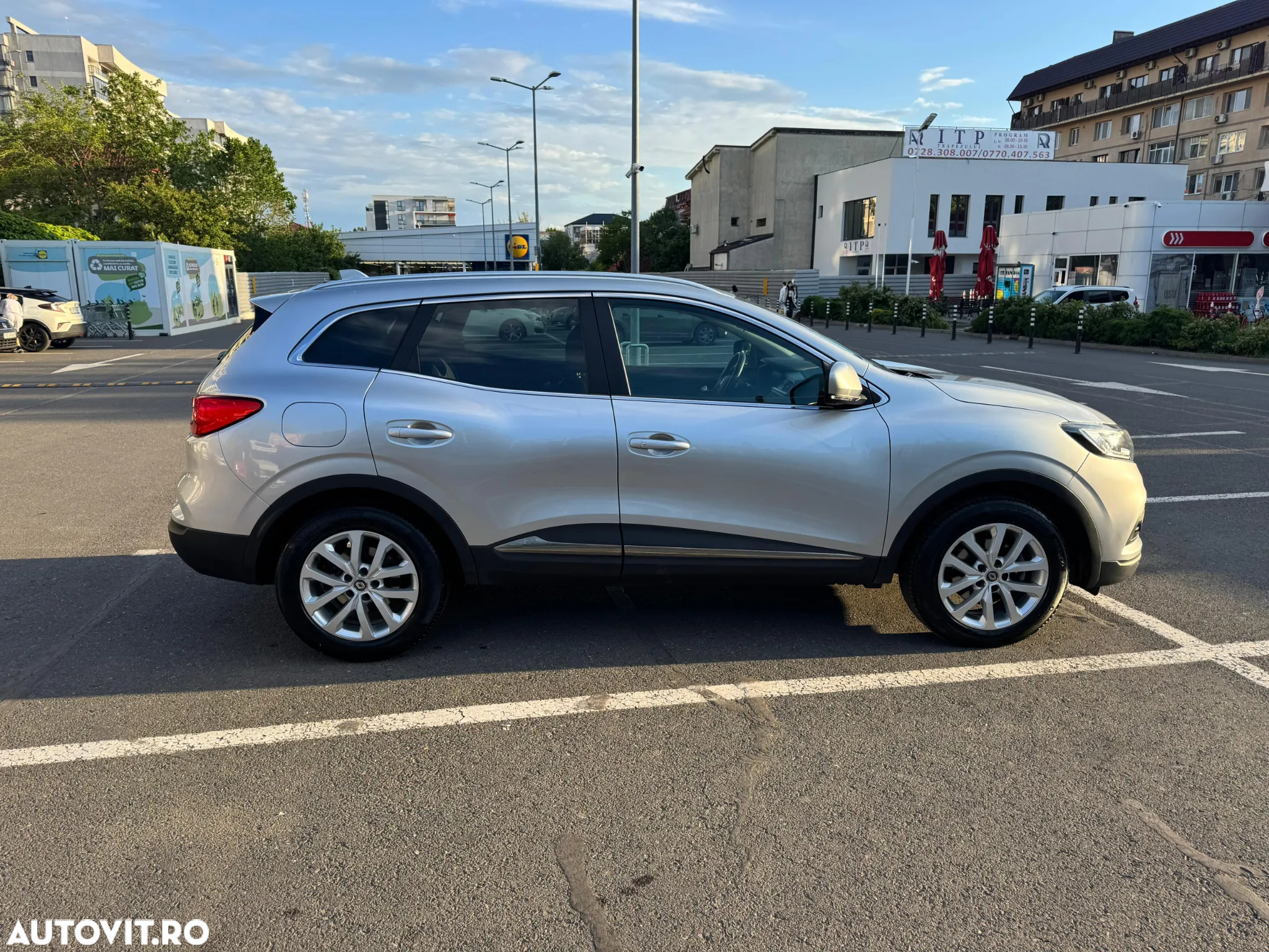 Renault Kadjar BLUE dCi 115 EDC BUSINESS EDITION - 6